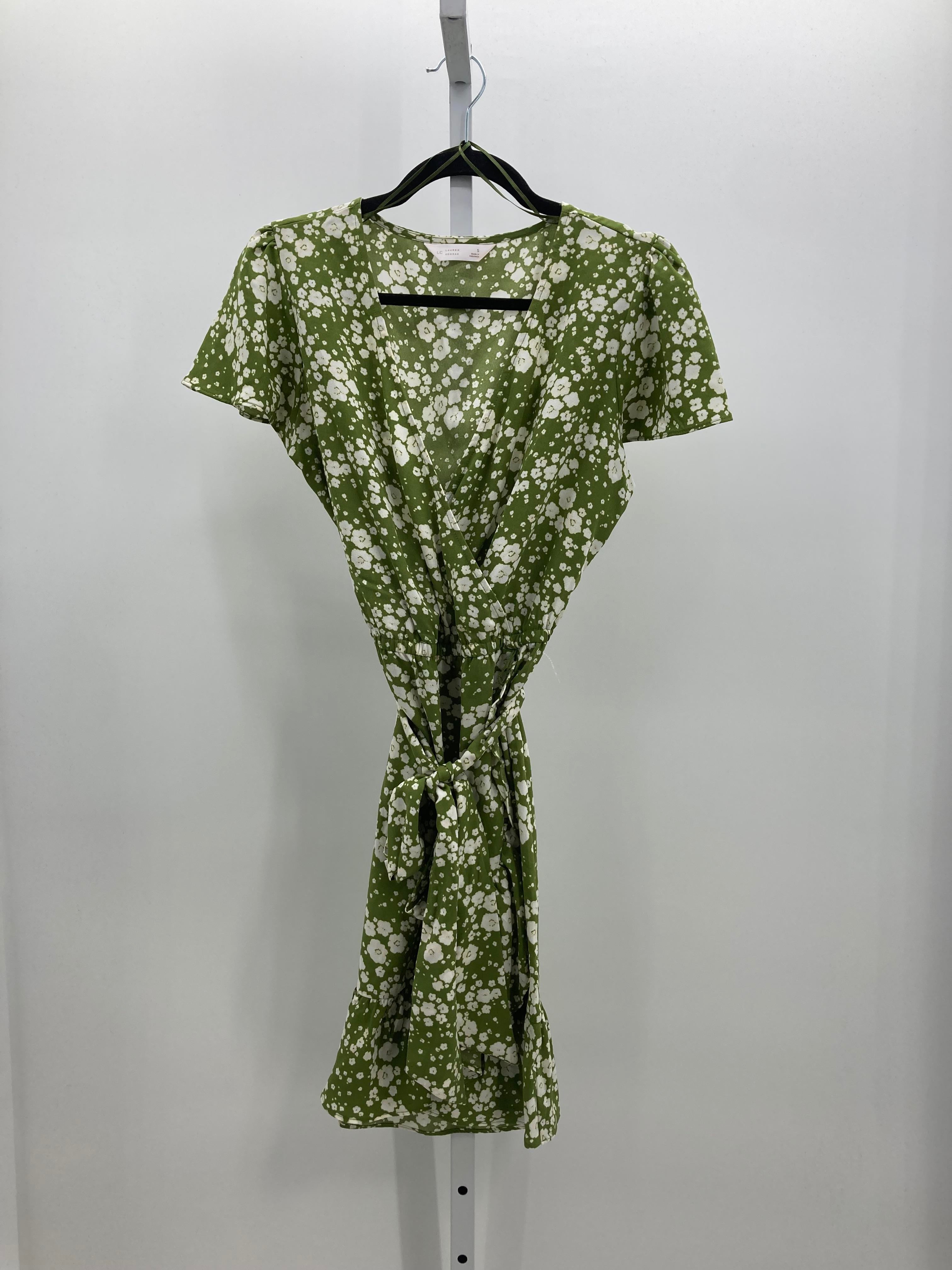 Lauren Conrad Size Small Misses Short Sleeve Dress