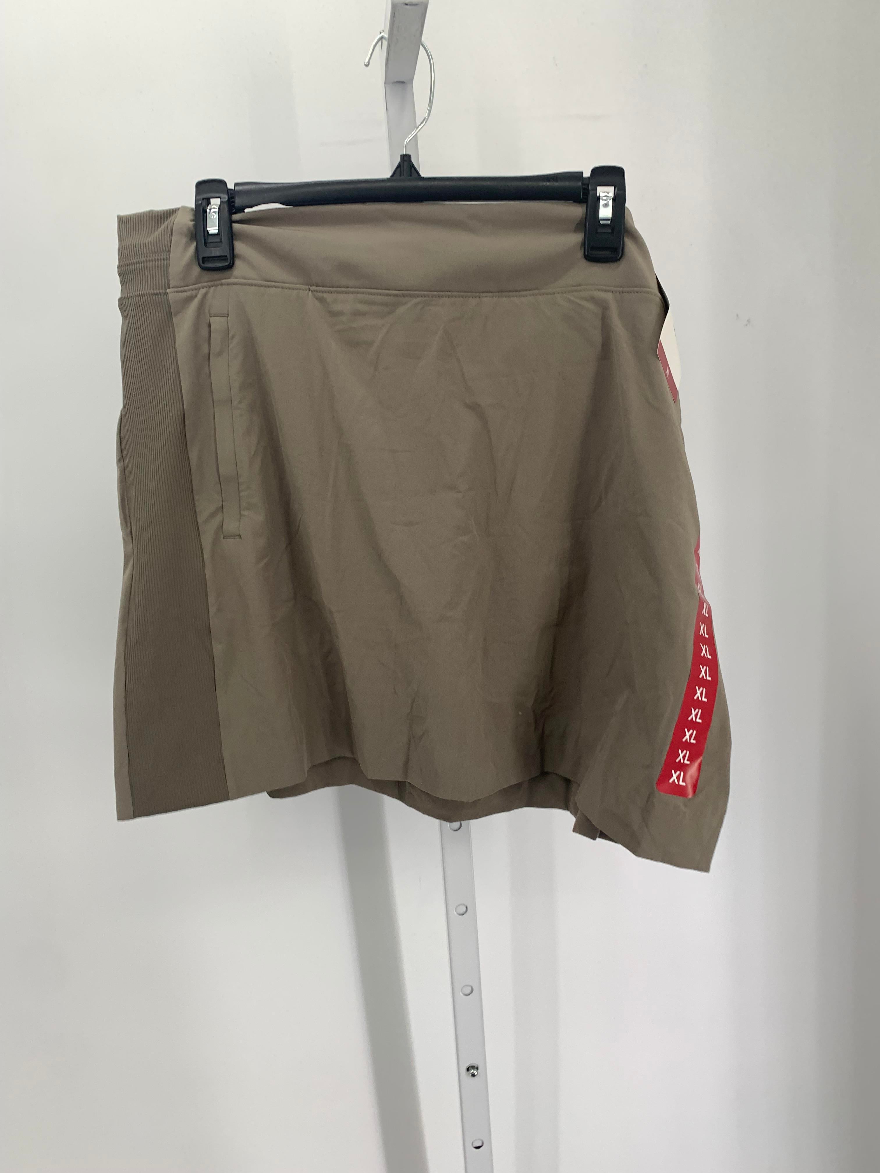 Size Extra Large Misses Skirt