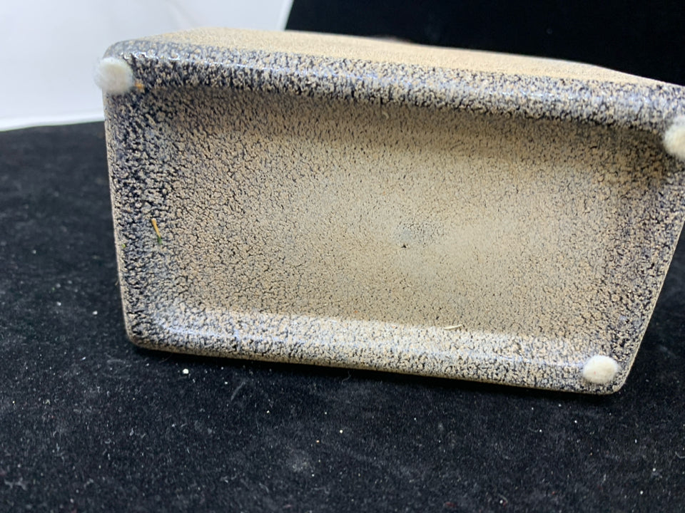 SQUARE BLACK GRAY GLASS VASE WITH HANDLE.