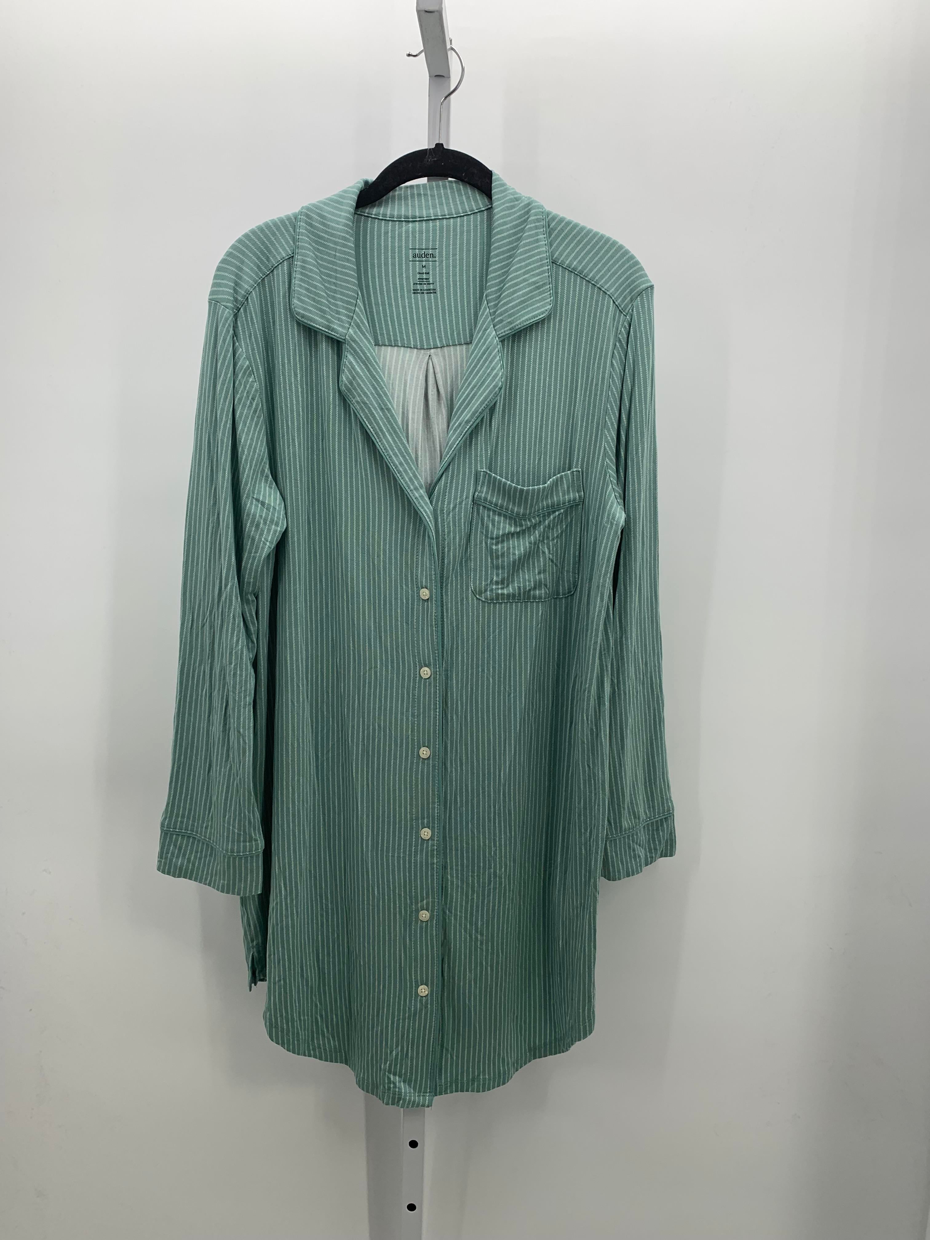 Size Medium Misses Nightgown