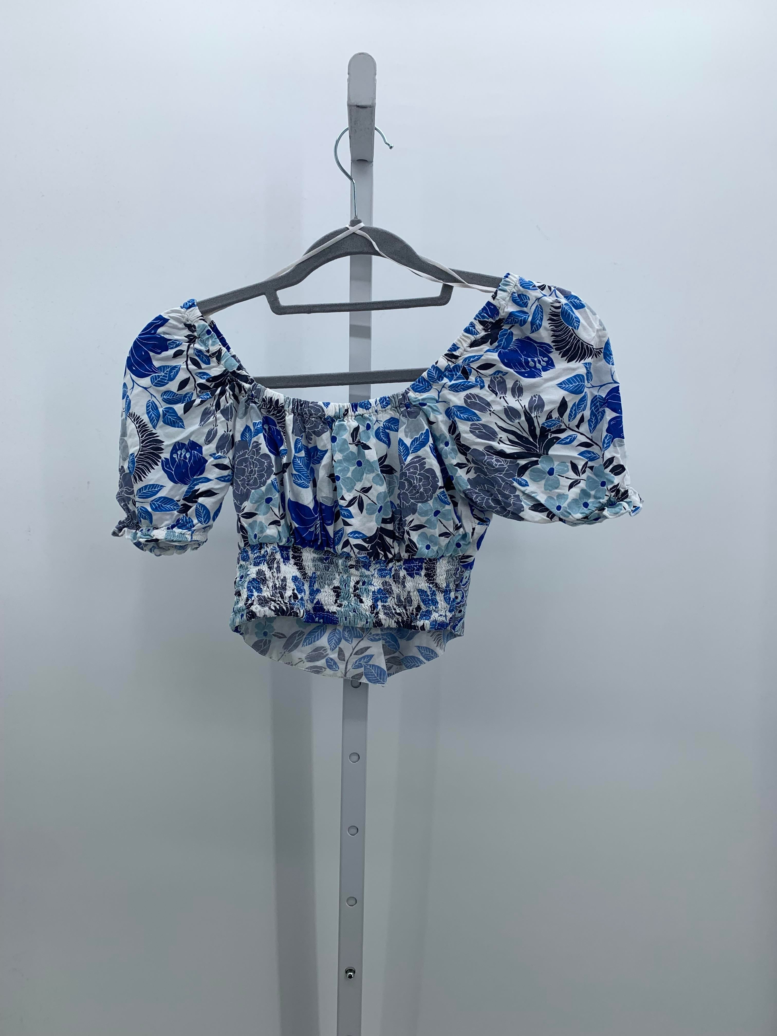 Japna Size Small Juniors Short Sleeve Shirt