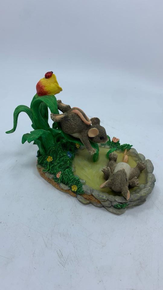 "THE WATERSLIDE" CHARMING TAILS FIGURE.