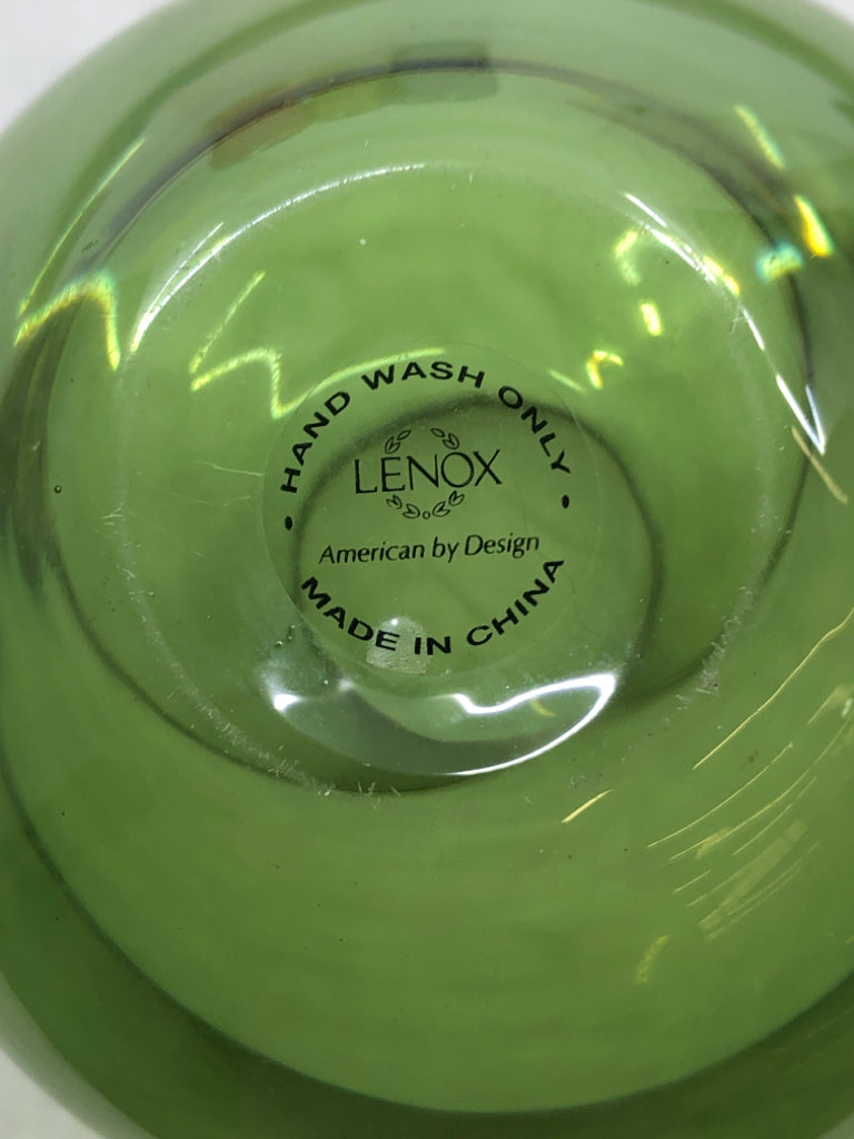 4 COLORFUL STEMLESS WINE GLASSES.