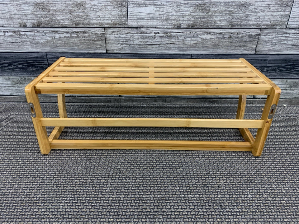 BAMBOO BATHROOM WALL SHELF W/TOWEL BAR.