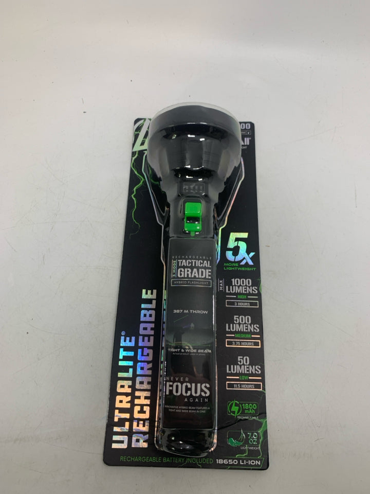 NIP ULTRALITE RECHARGEABLE FLASHLIGHT.