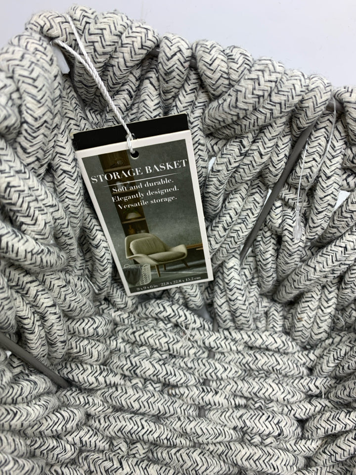 NWT GRAY HERITAGE LIVING WOVEN BASKET.