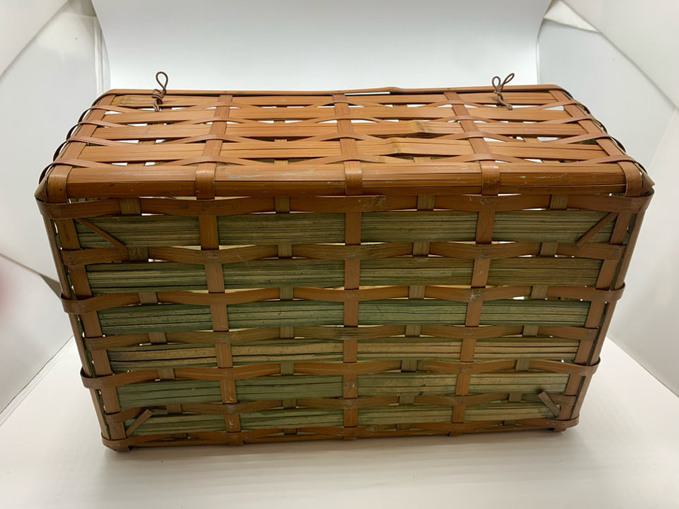 RED WICKER BASKET W/LOCKABLE LID.