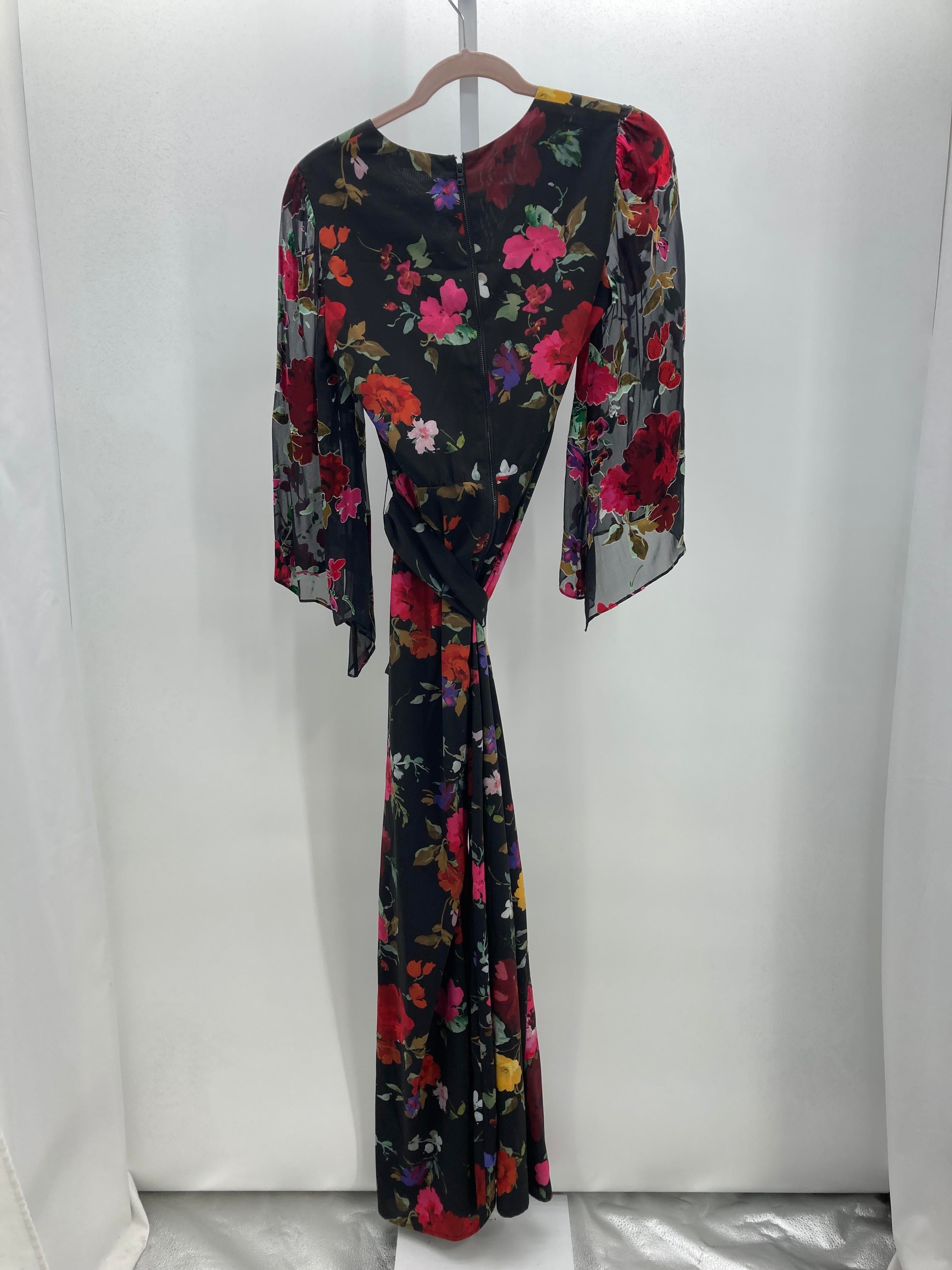 Size 2 Misses Long Sleeve Dress