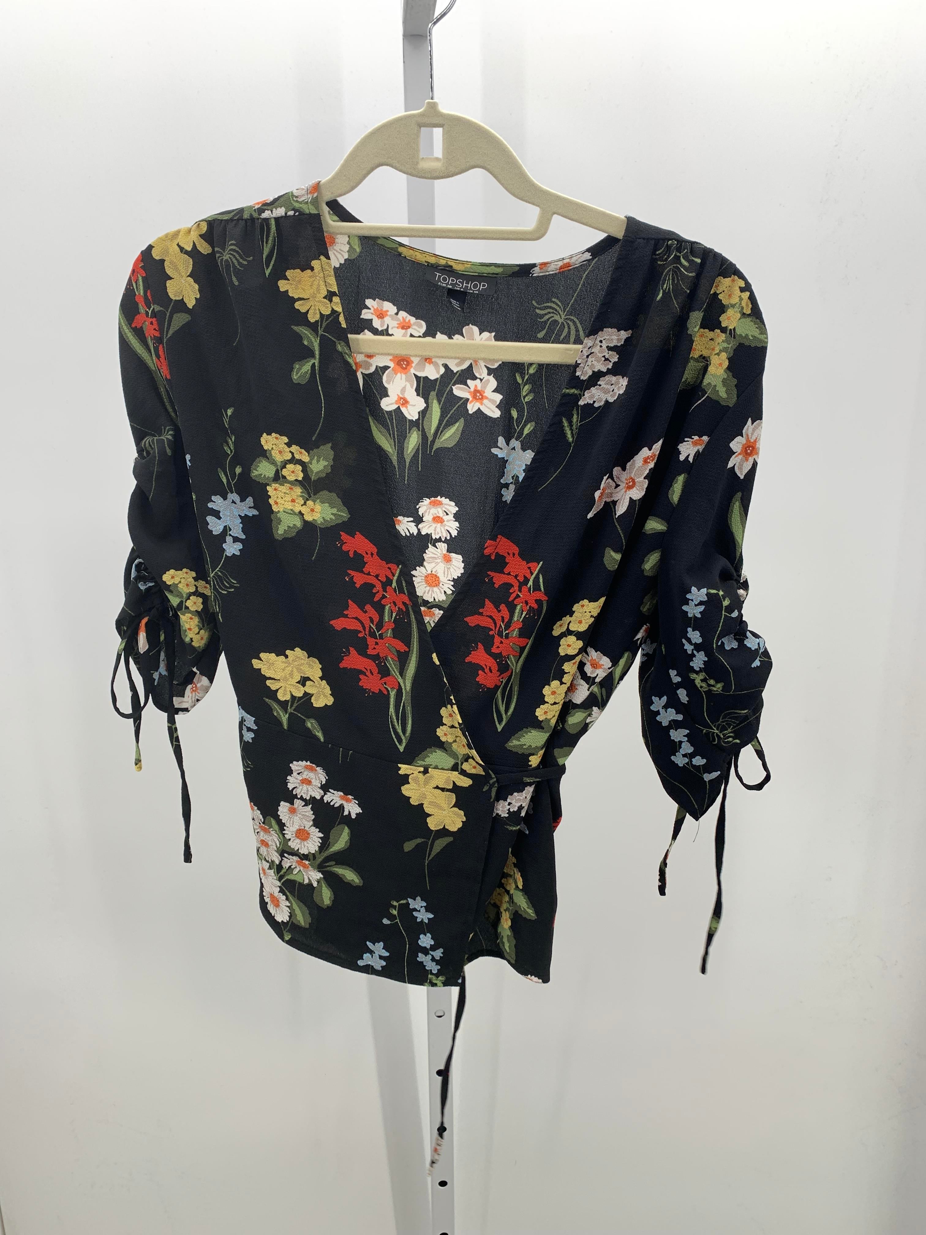 Topshop Size 6 Misses Short Sleeve Shirt