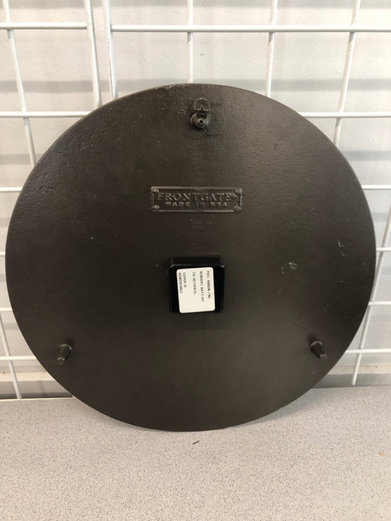 BROWN FRONTGATE METAL CLOCK.