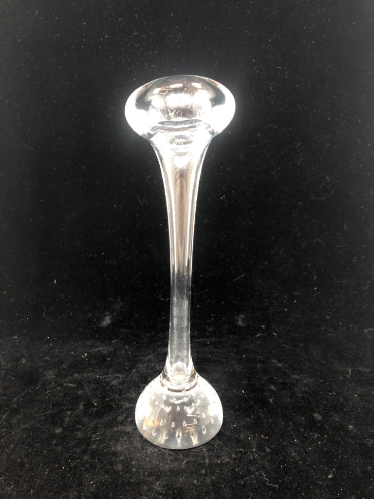 CLEAR BLOWN GLASS BUD VASE.