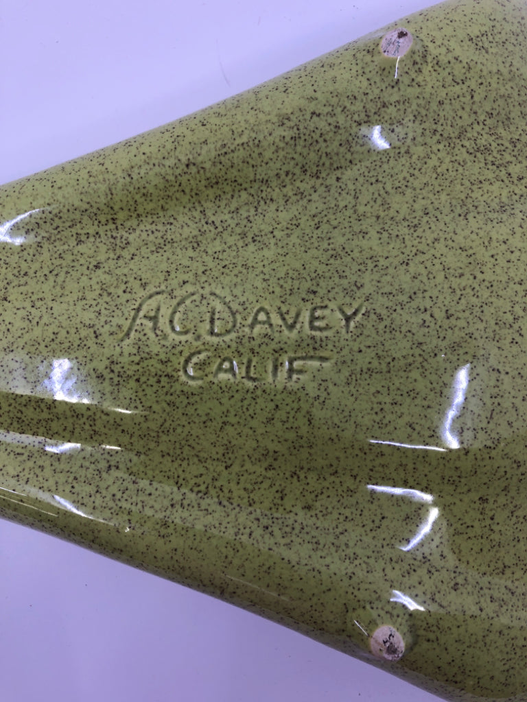 MCM GREEN SPECKLED TRAY- A C DAVEY.