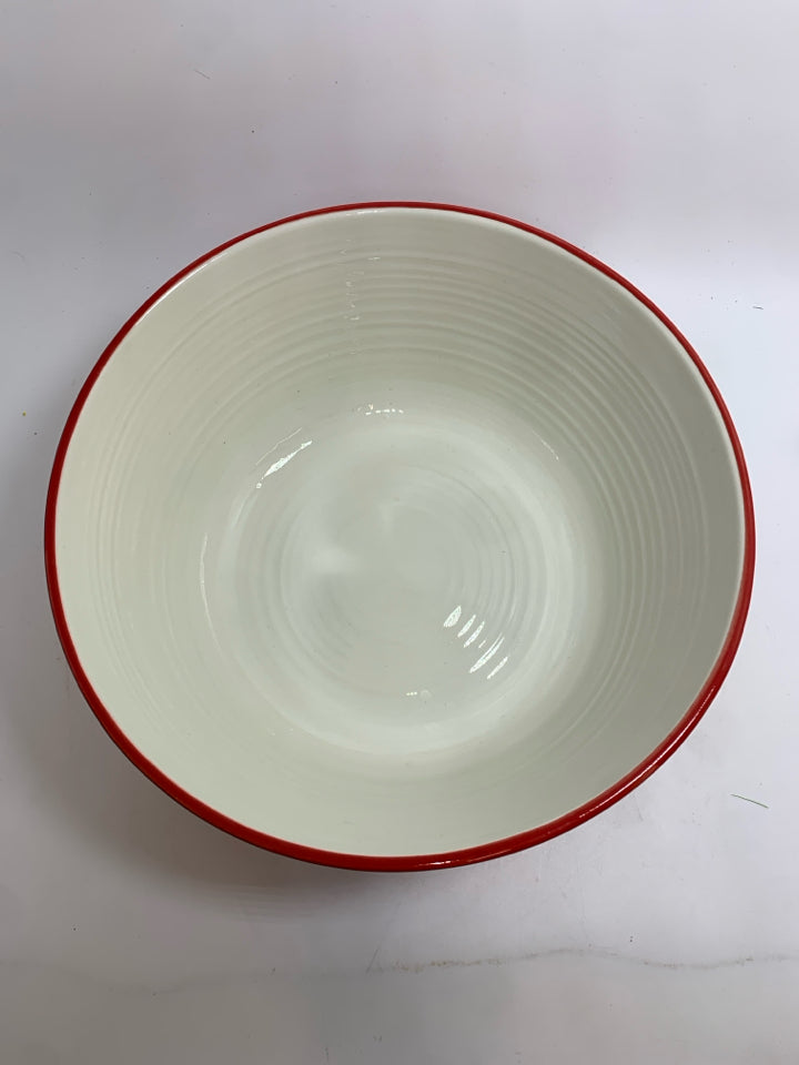 RED/WHITE STRIPE MIXING BOWL.
