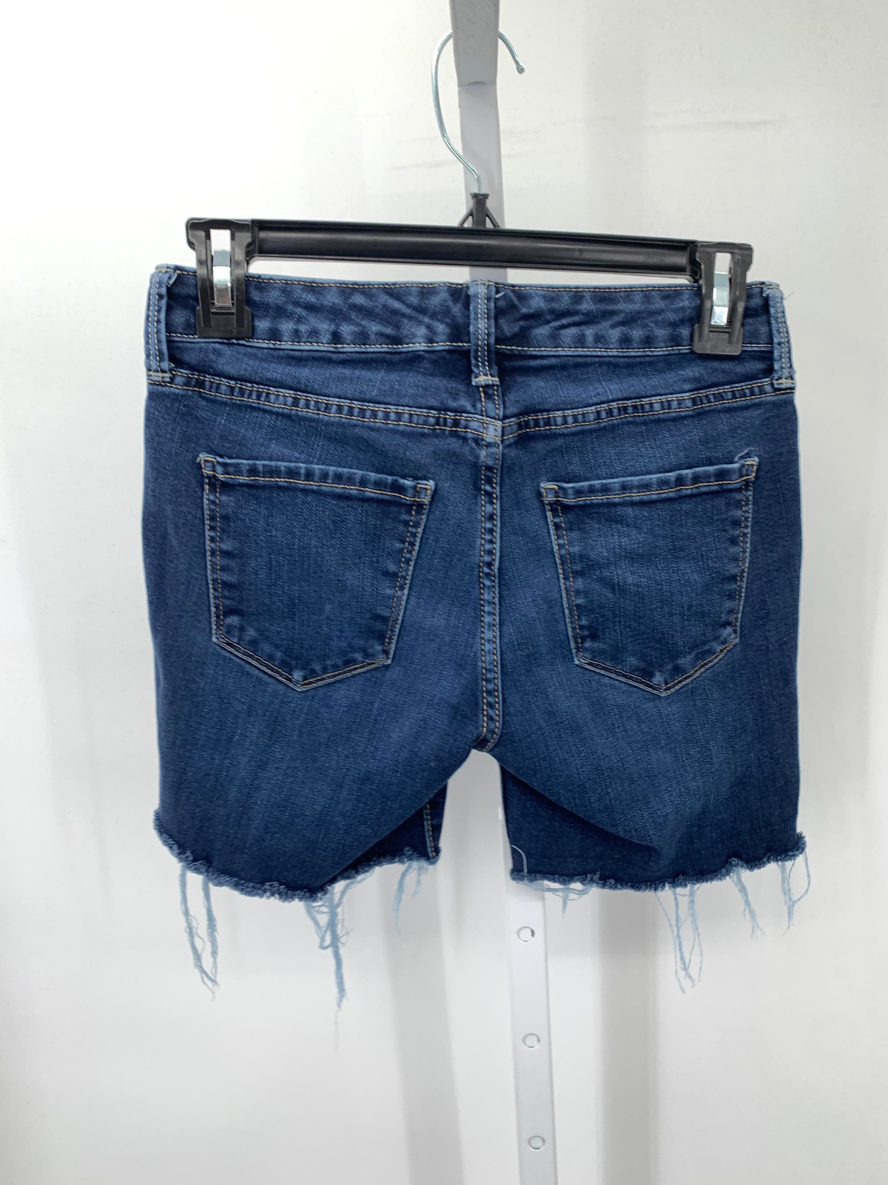Arizona Size 3 Juniors Shorts