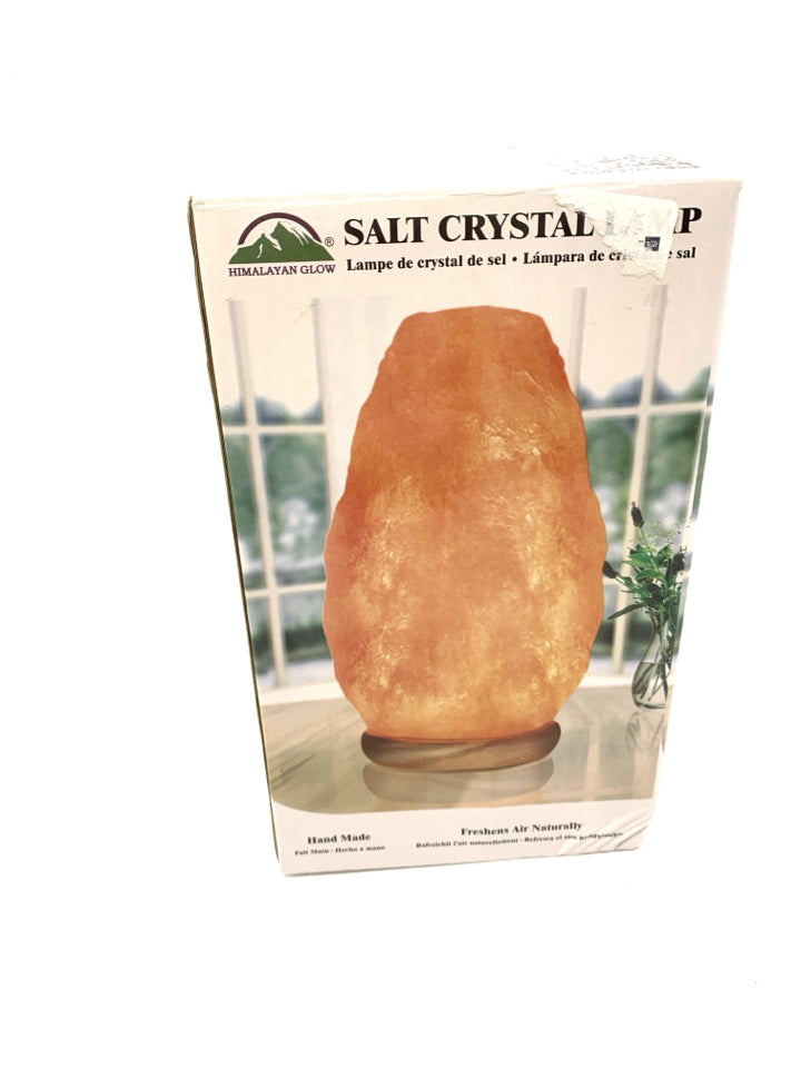 NIB SALT CRYSTAL LAMP