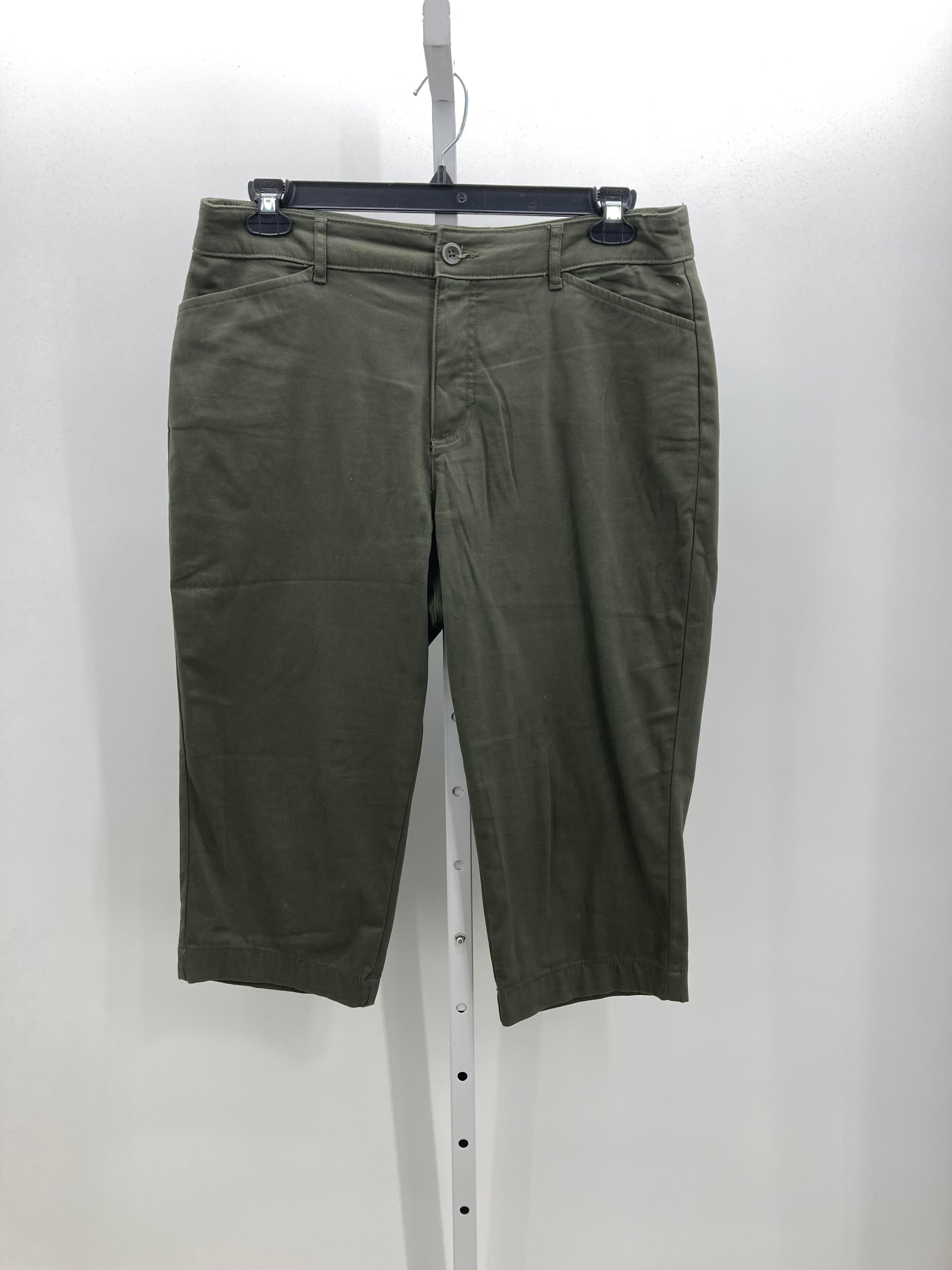St. Johns Bay Size 14 Misses Capri Pants