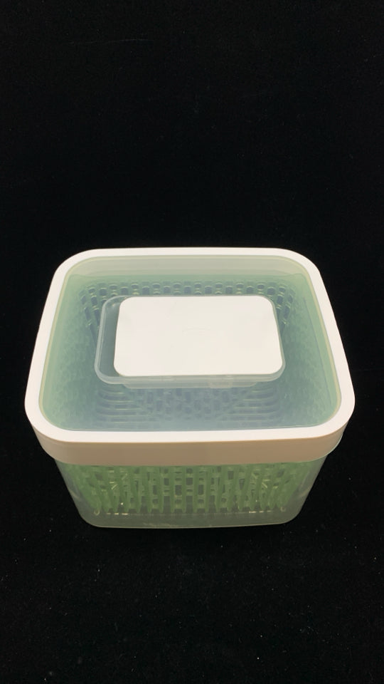 OXO PLASTIC VEGETABLE STRAINER AND STORAGE.