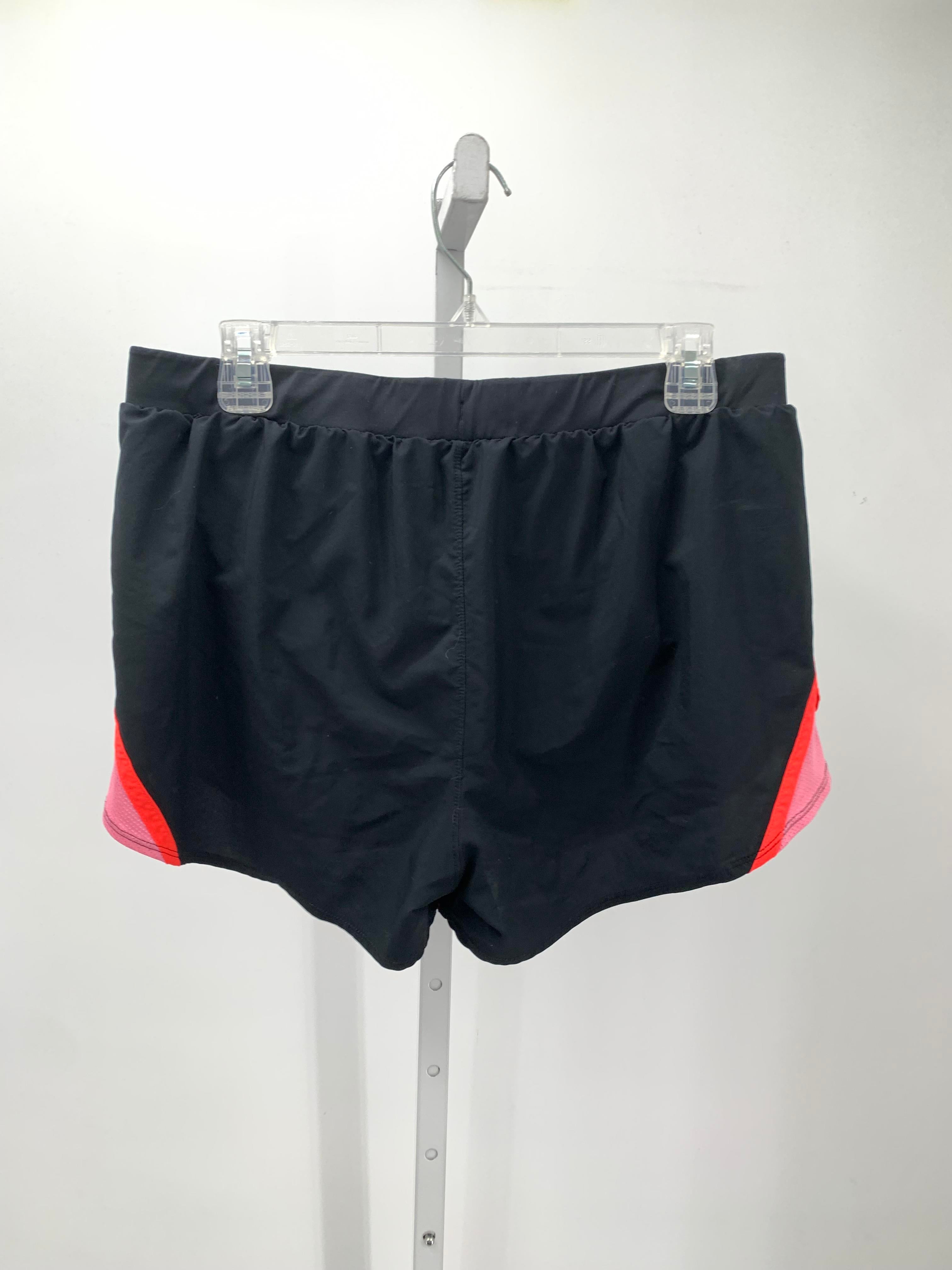 Under Armour Size Large Misses Shorts