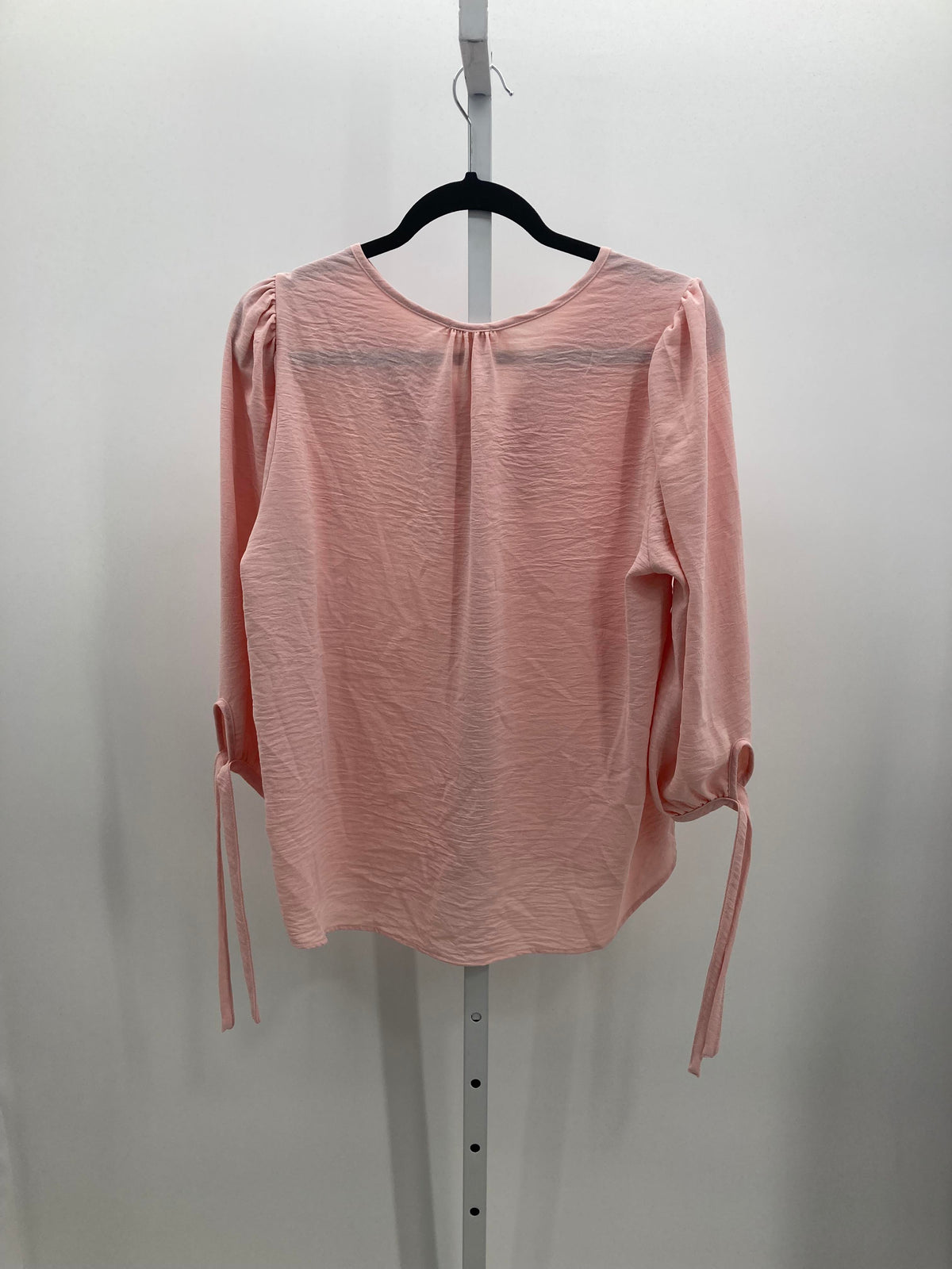 Size Large Juniors 3/4 Sleeve Shirt
