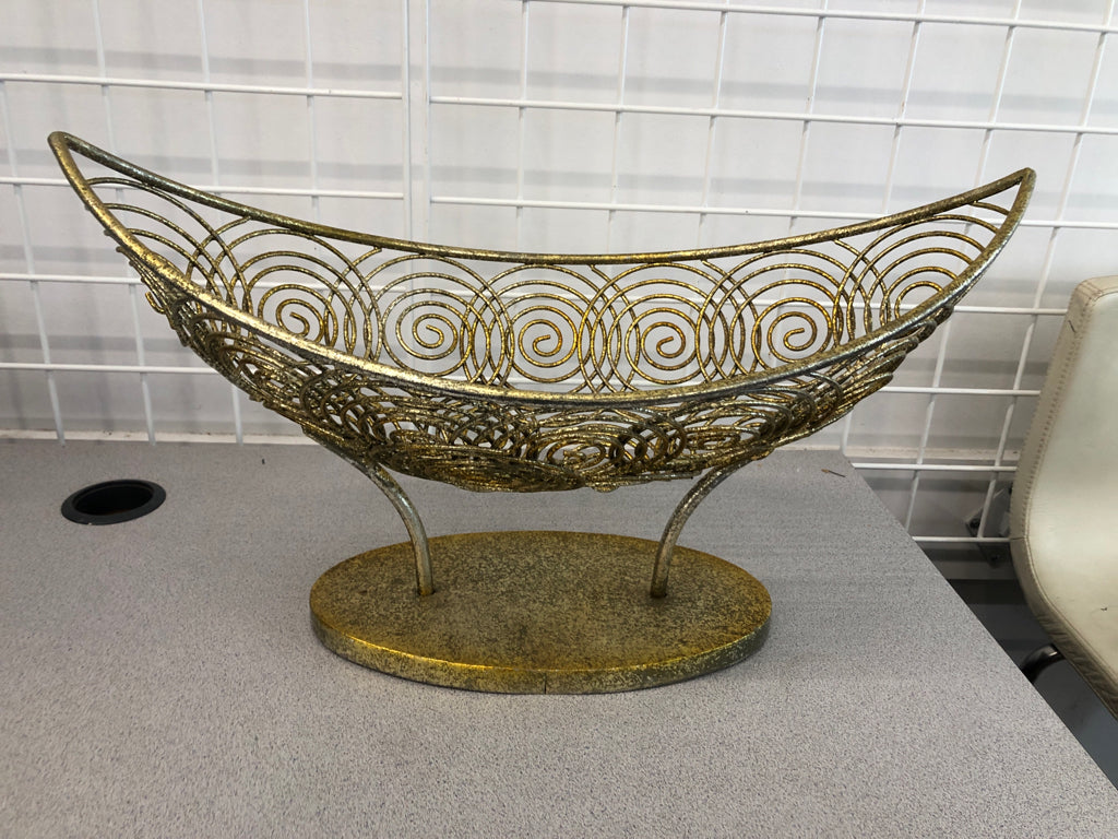 GOLD SWIRL PEDESTAL BOAT.