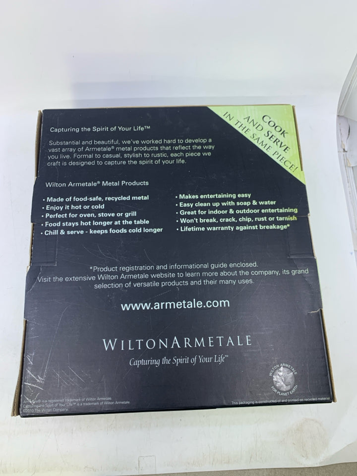 NIB 3 PC BOSTON SALAD SET BAMBOO UTENSILS.