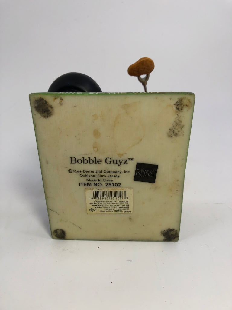 KING OF THE GRILL BOBBLE HEAD.