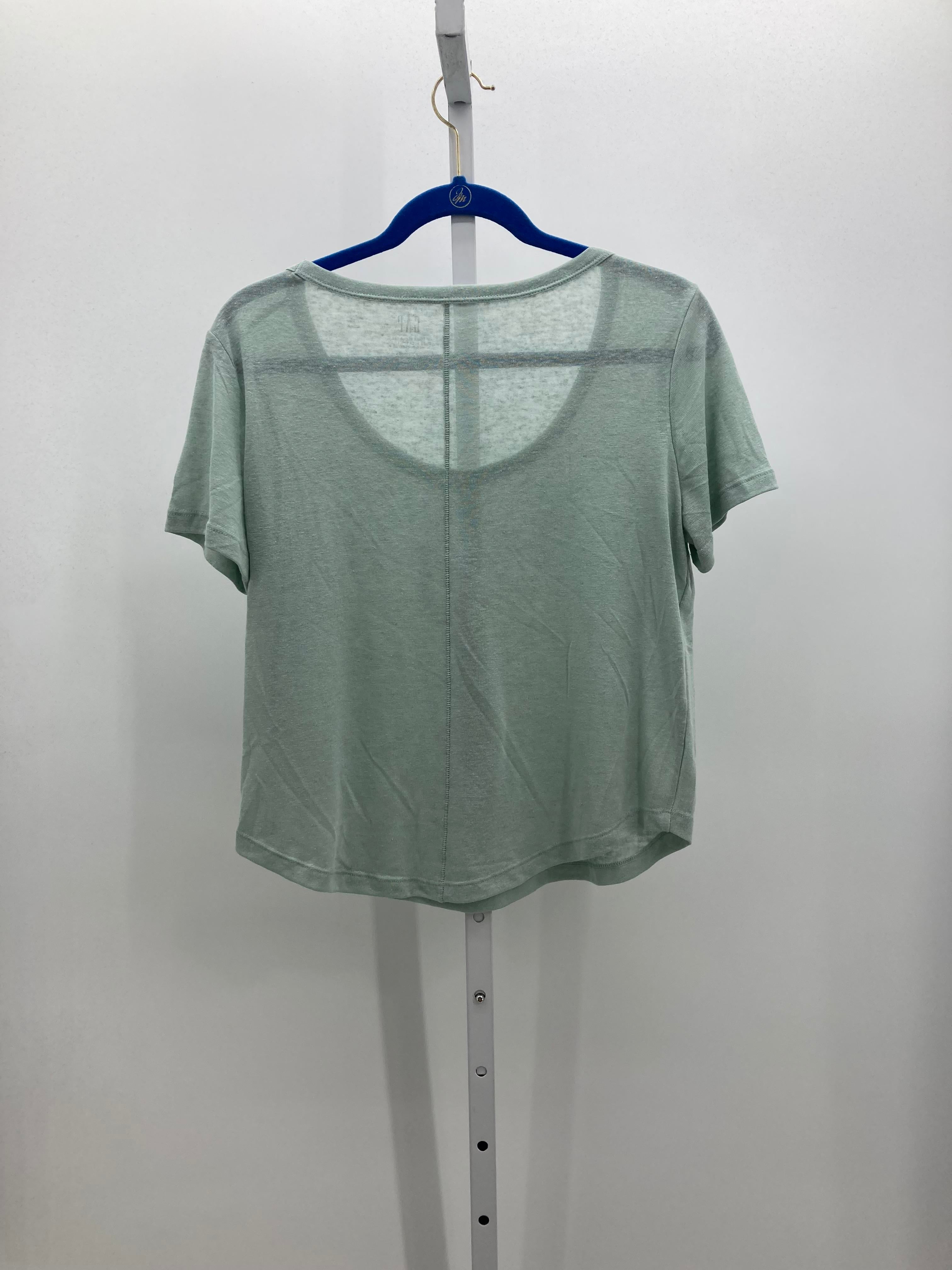 Gap Size Small Petite Petite Short Sleeve Shirt