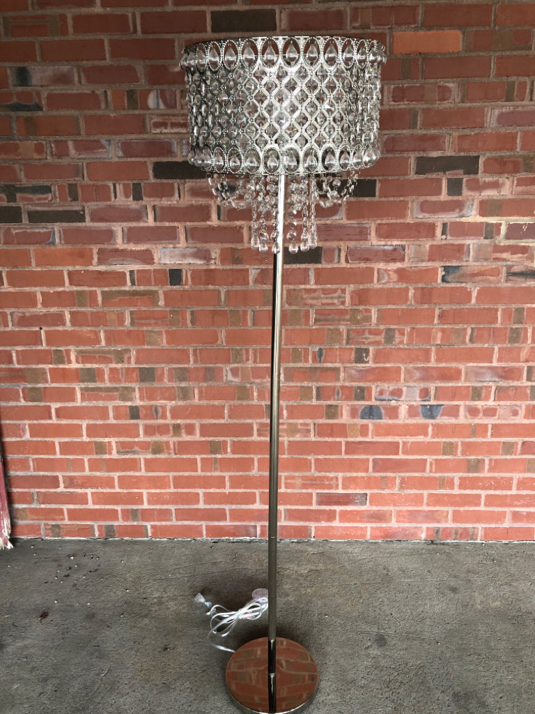 SILVER FLOOR LAMP W/CRYSTAL SHADE.