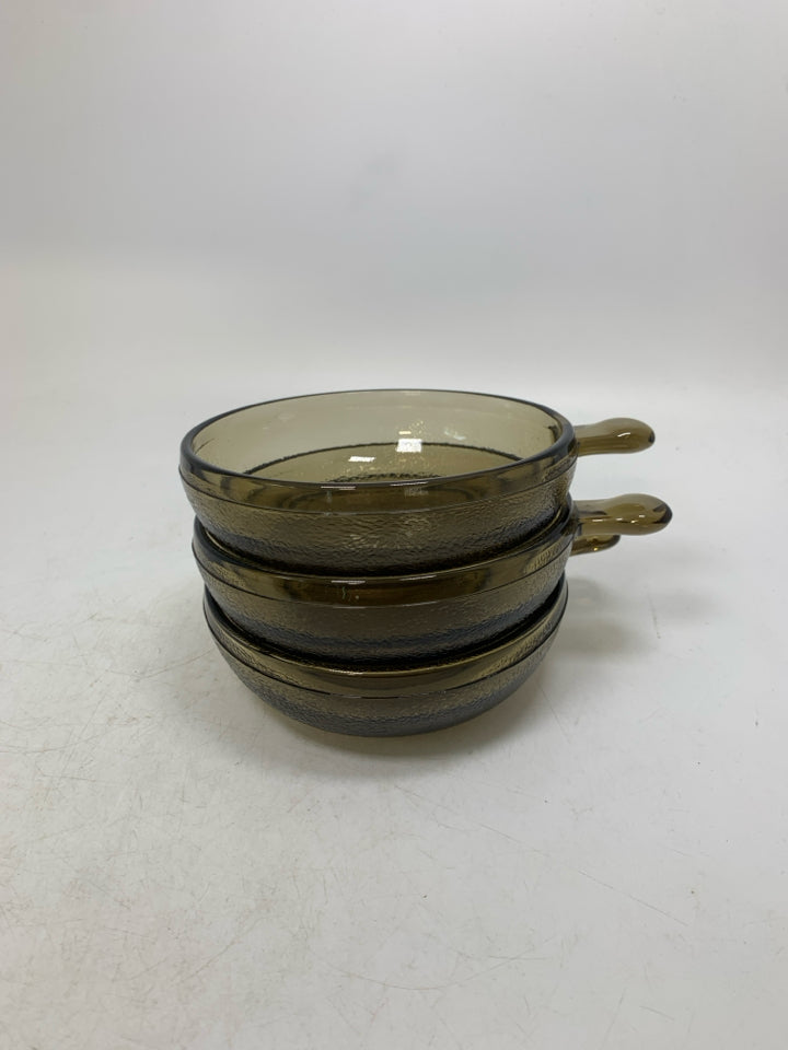 3 TEXTURE SHALLOW BAKING GLASS BOWLS W/ HANDLES.