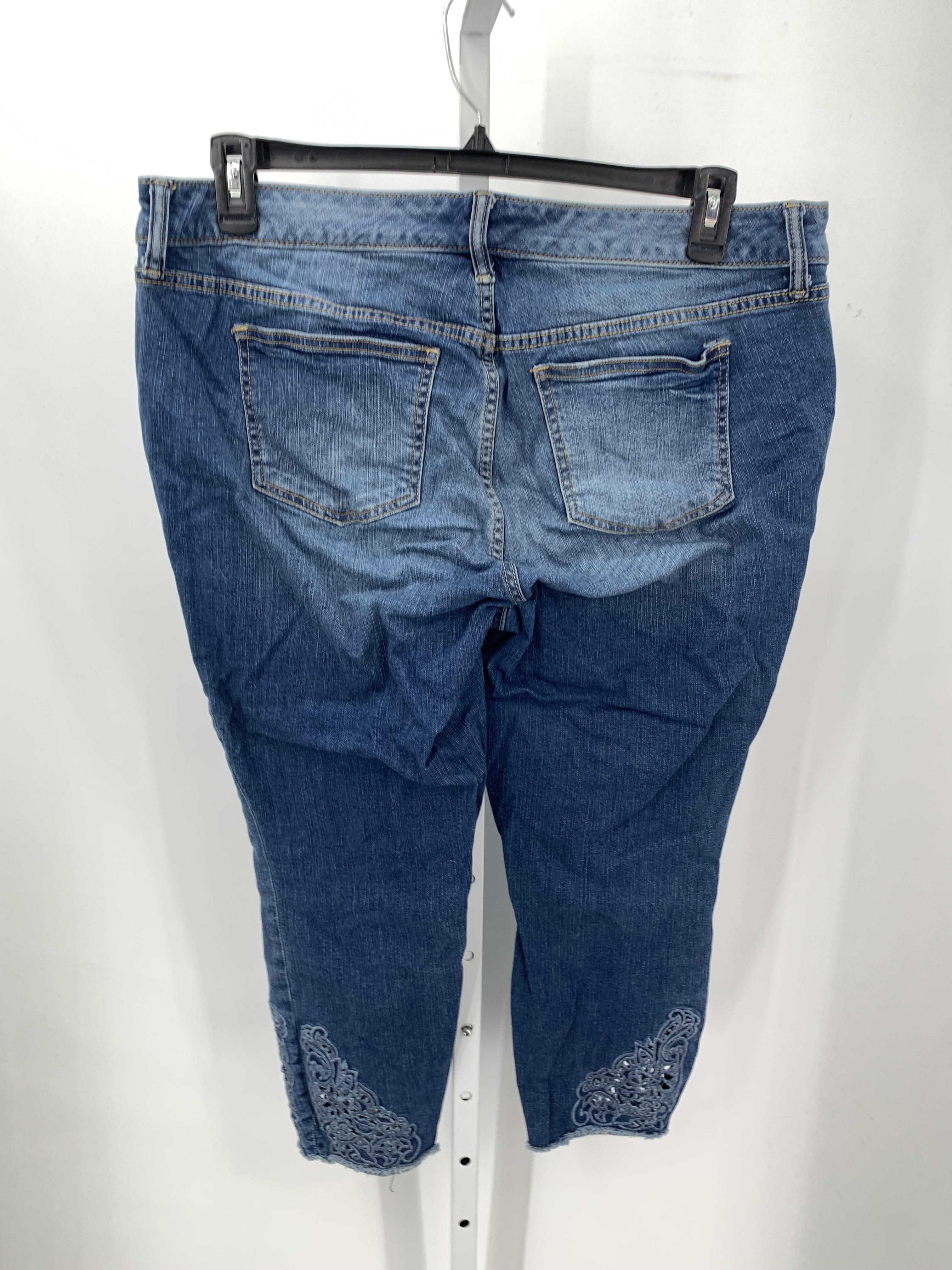 Torrid Size 16 W Womens Capri Pants