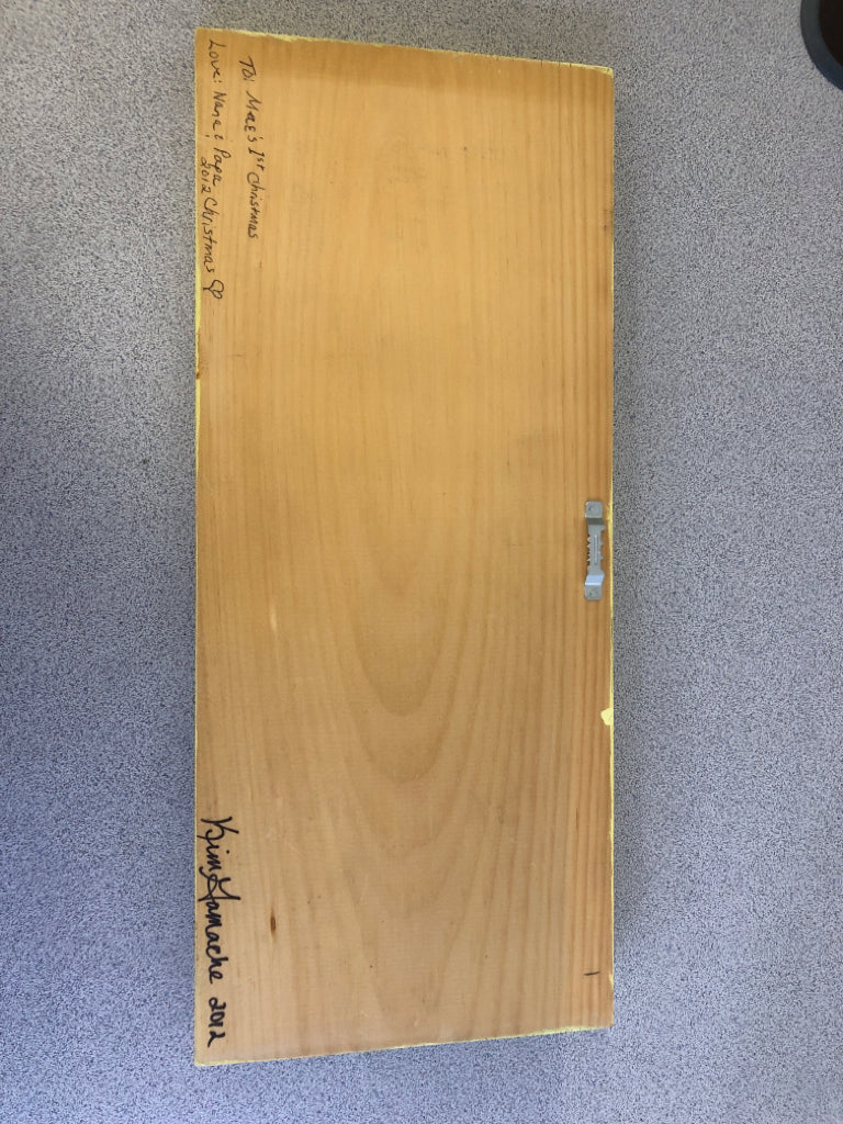 TWINKLE TWINKLE YELLOW WALL ART.