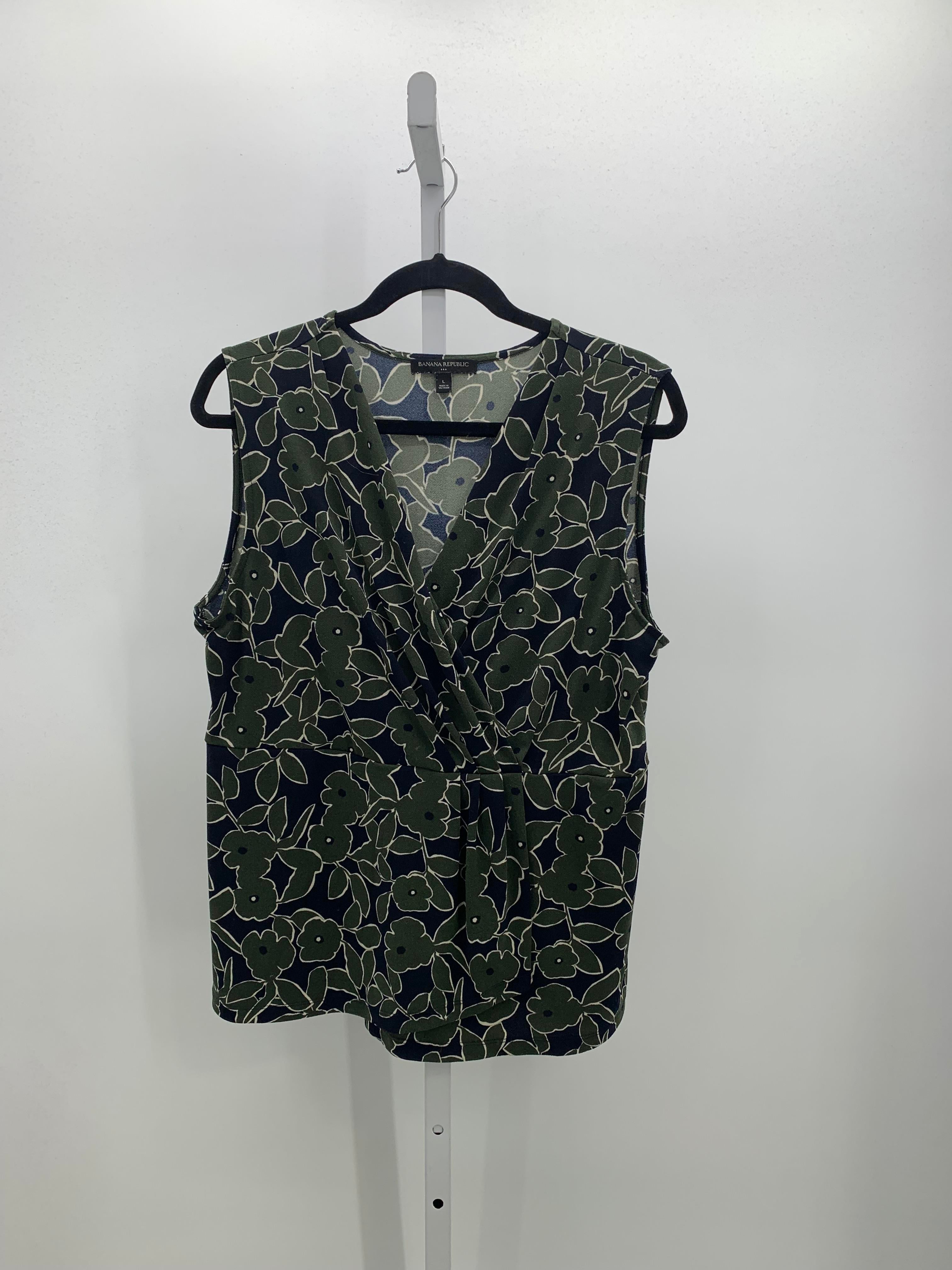 Banana Republic Size Large Misses Sleeveless Shirt