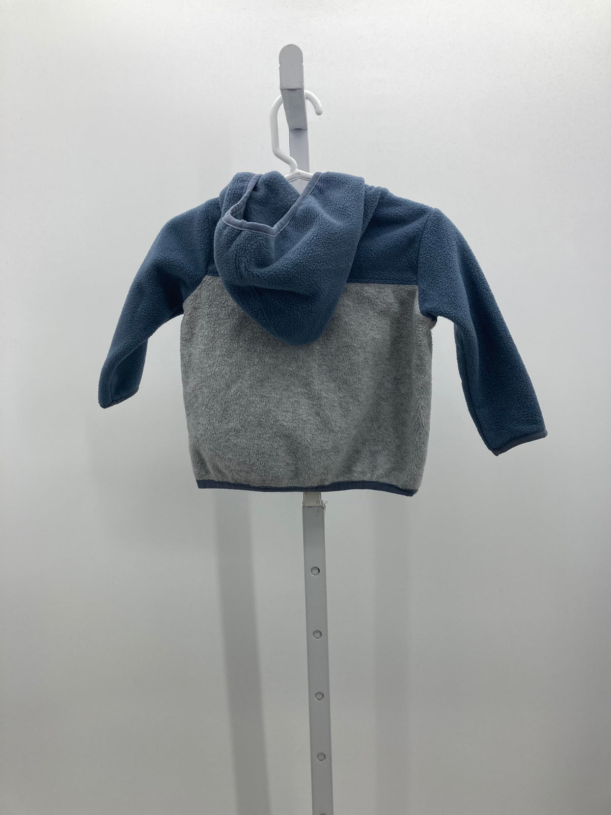 HOODED ZIP UP