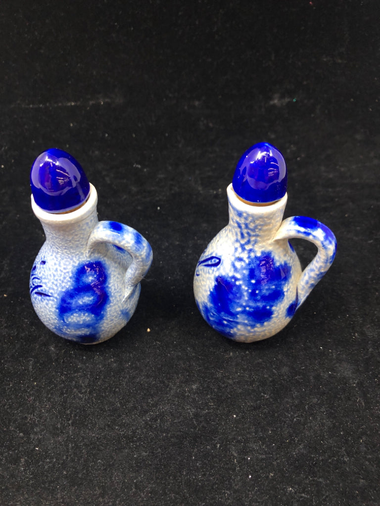 OIL + VINEGAR BLUE CERAMIC TEXTURED BOTTLES.