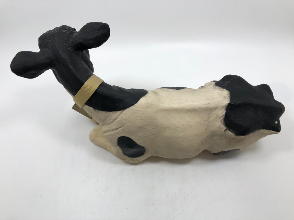 LAYING COW FIGURE W/BELL.