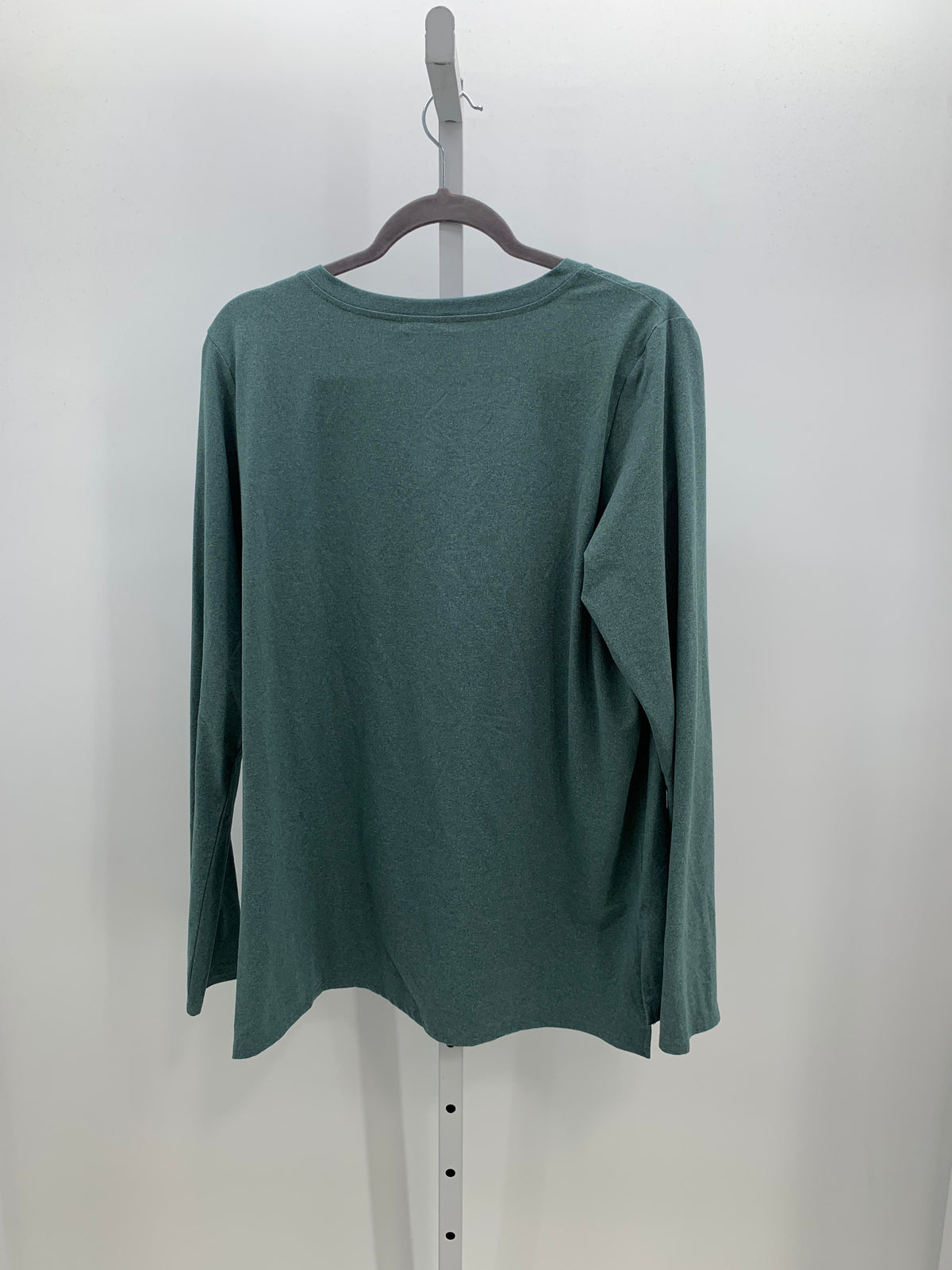 Size Extra Large Misses Long Sleeve Shirt