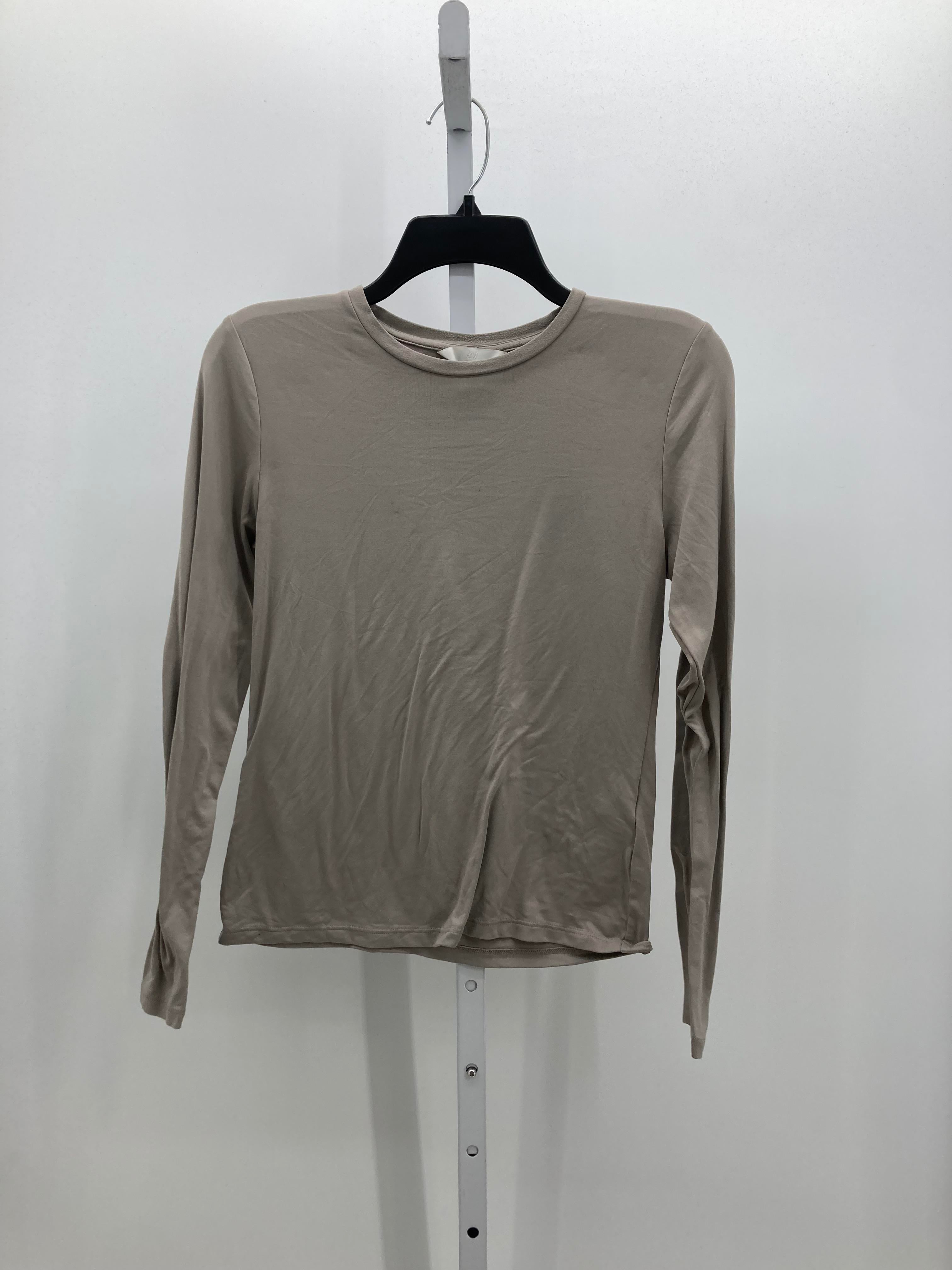 H&M Size Medium Misses Long Sleeve Shirt