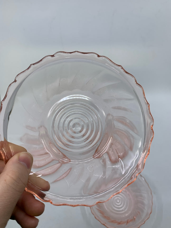 4 PINK GLASS DESSERT BOWLS W/ UNEVEN EDGES.