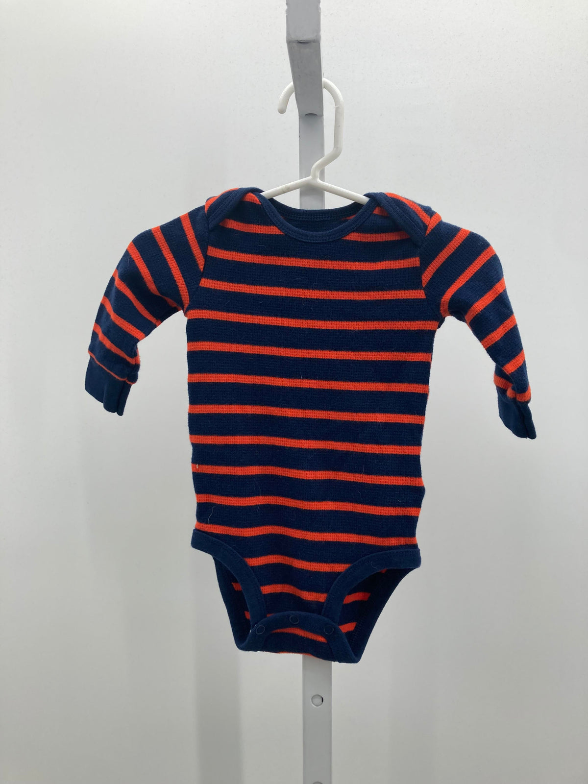 orange stripes