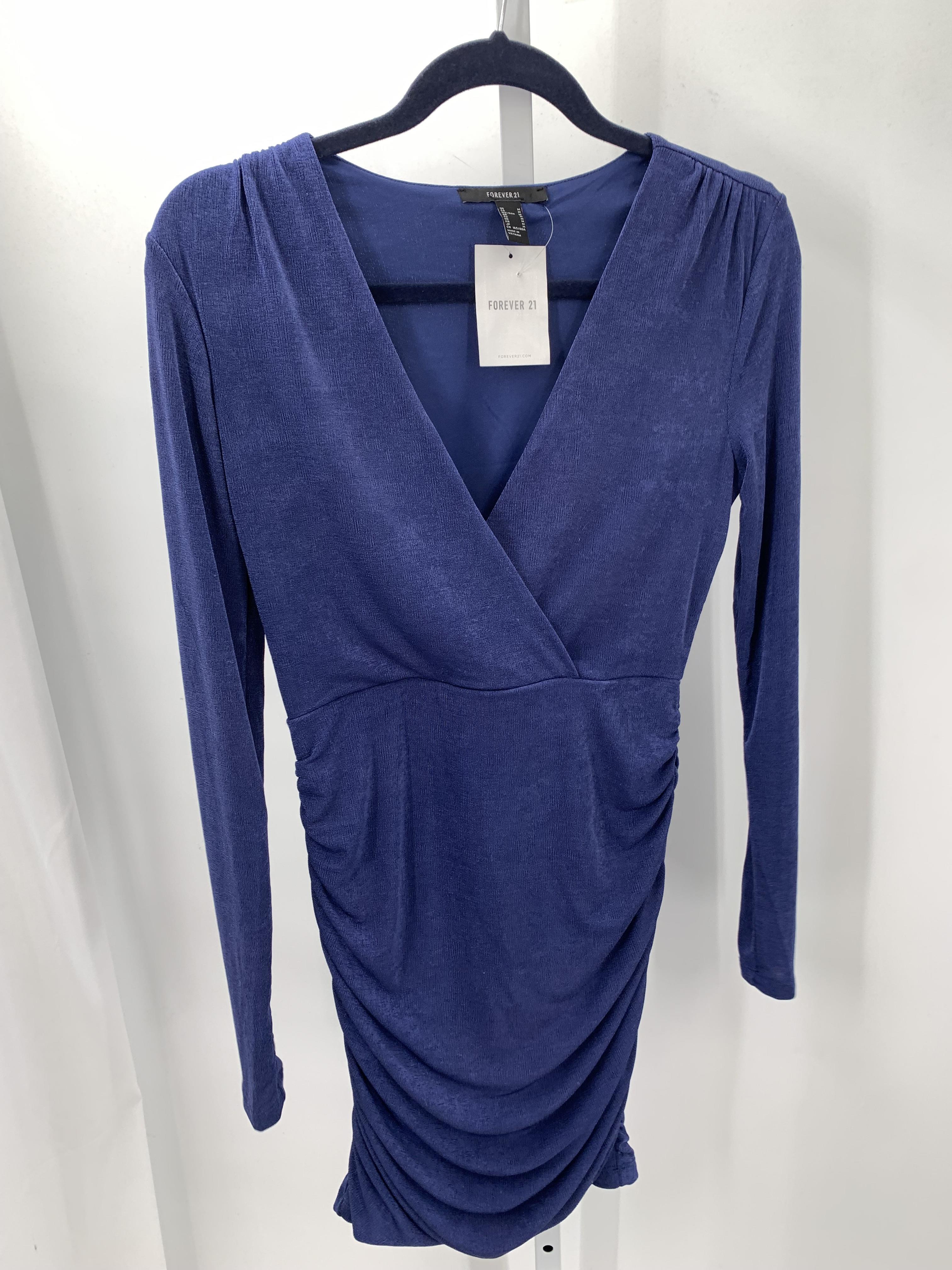 Forever 21 Size Medium Misses Long Sleeve Dress