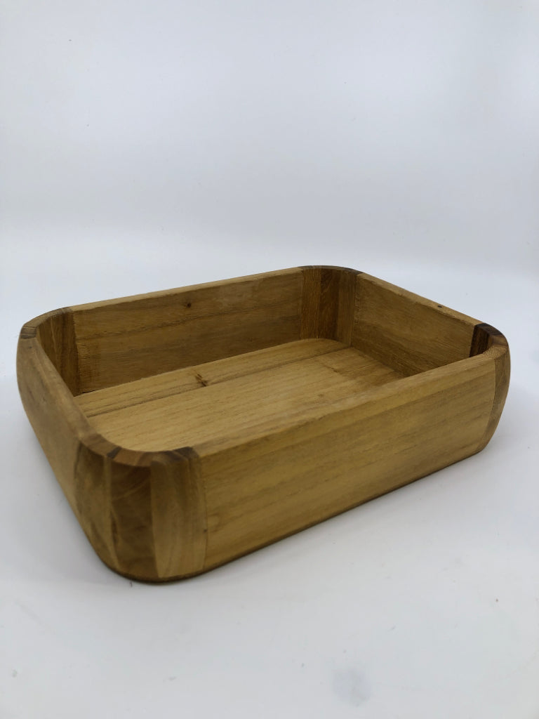 BAMBOO WOOD TRAY.
