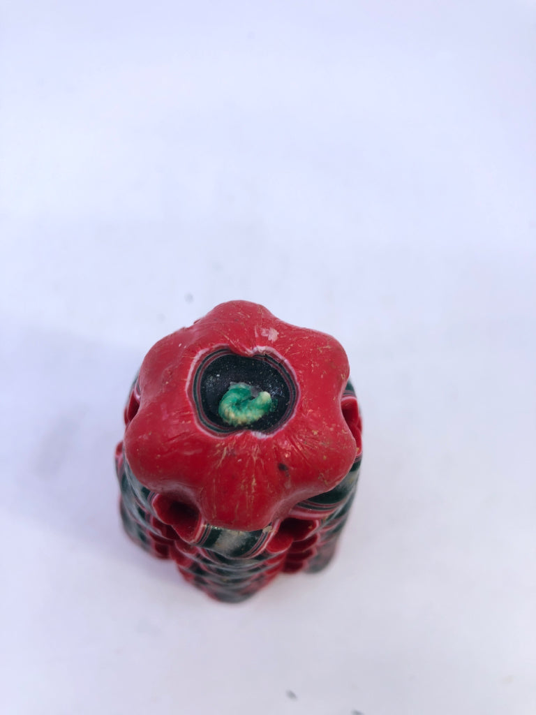 RED AND GREEN CHRISTMAS TREE CANDLE.