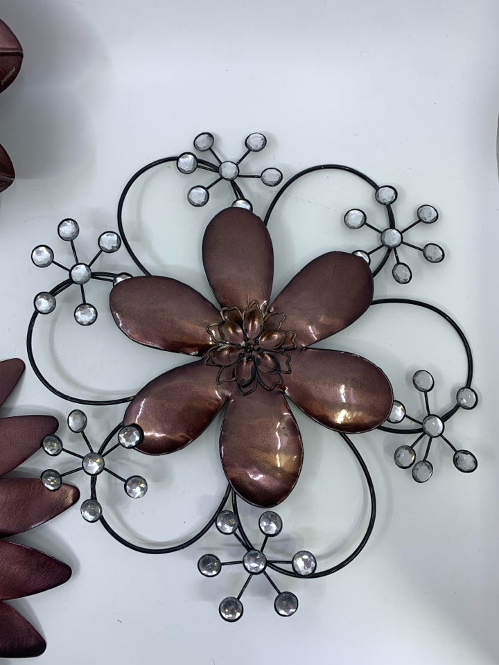 3 MAROON COLORED FLORAL WALL ART.