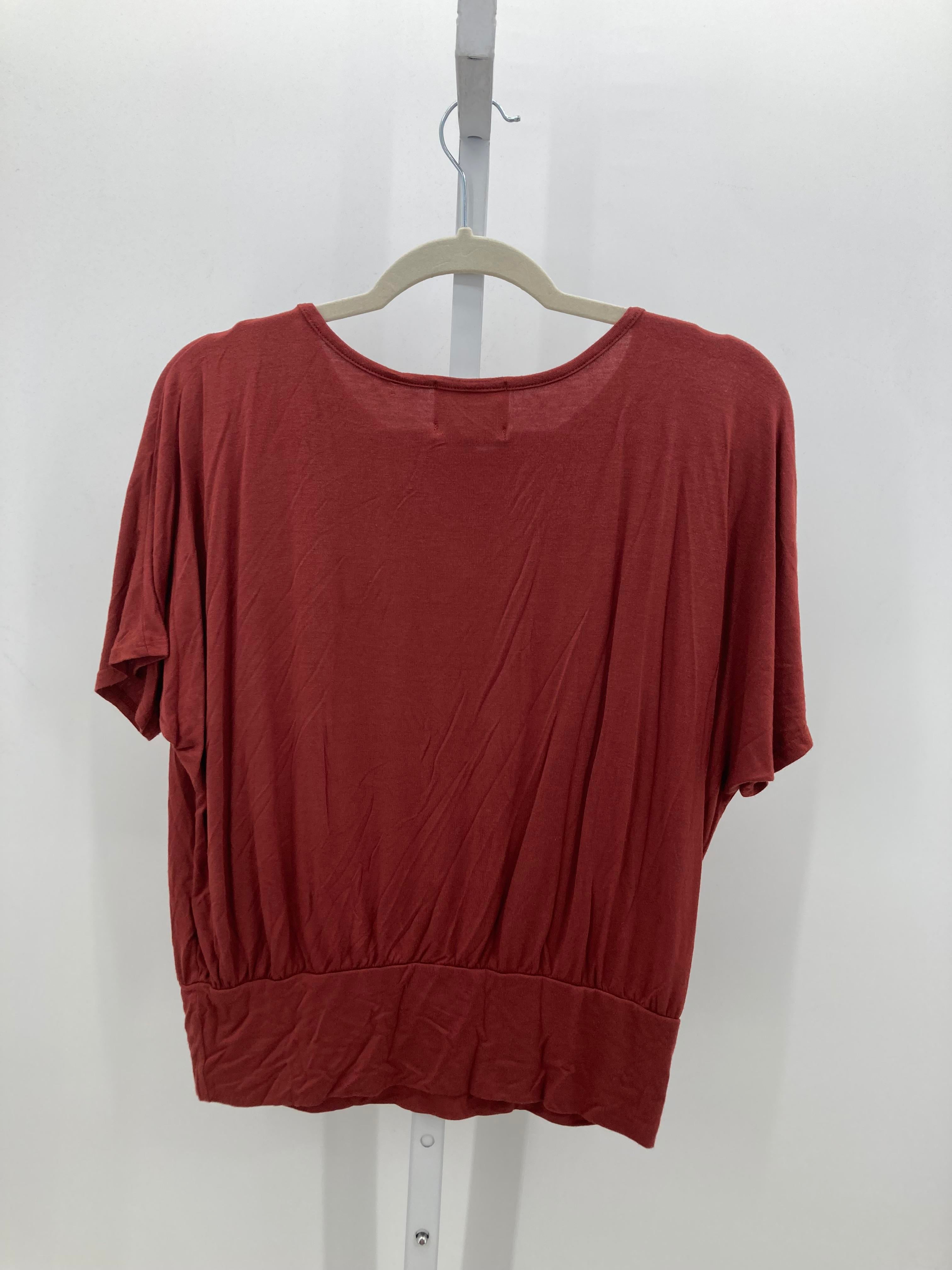 Willow Size Medium Juniors Short Sleeve Shirt