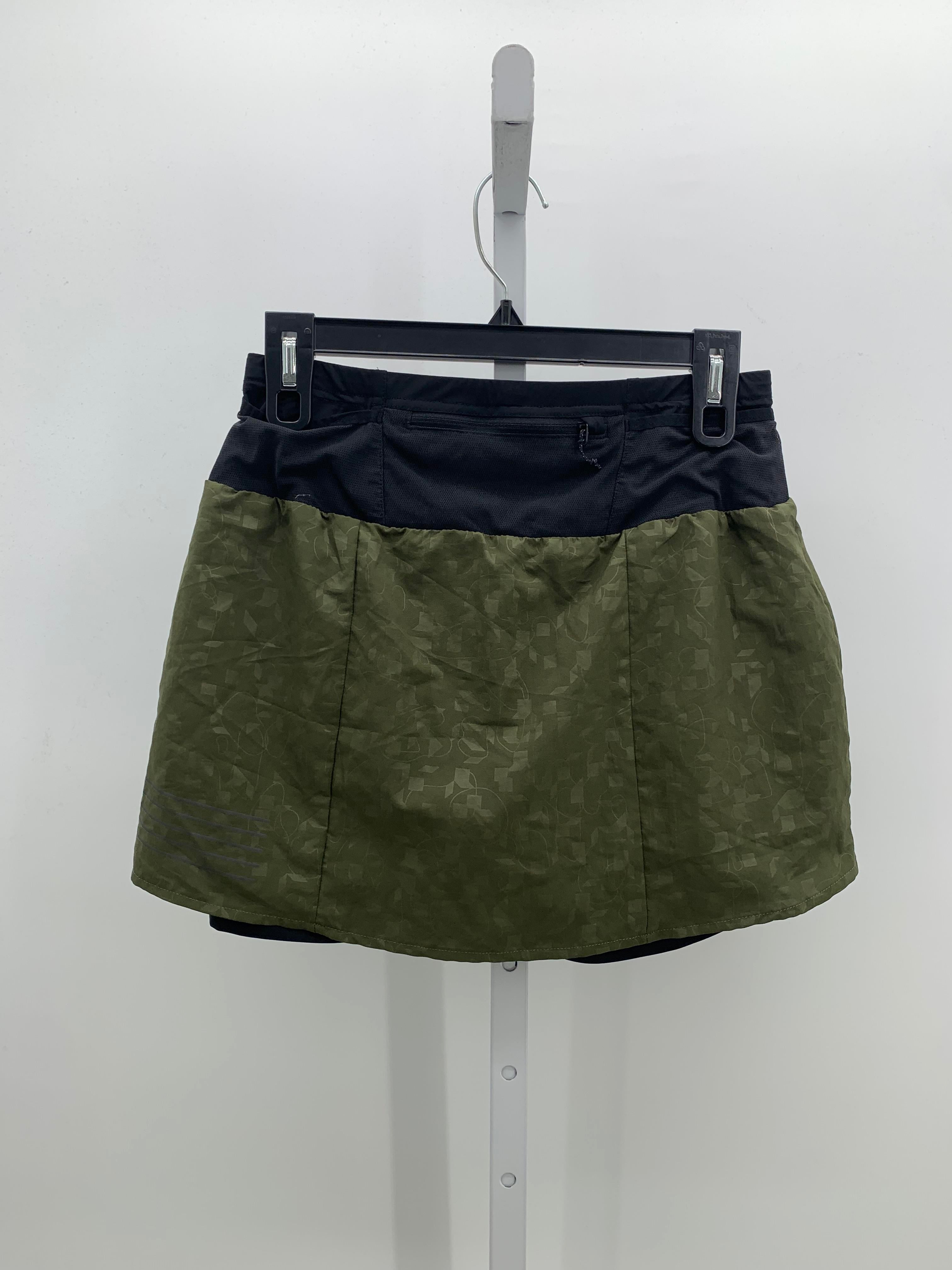 Size Medium Misses Skirt