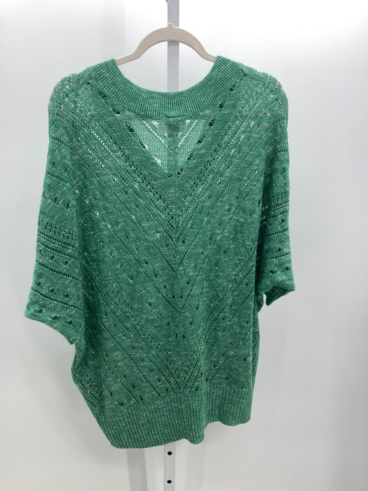 Torrid Size 1X Womens Short Slv Sweater
