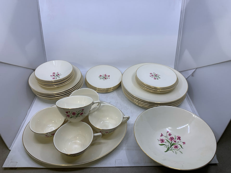 36 PC SVC 6 PINK FLOWERS GOLD RIM.