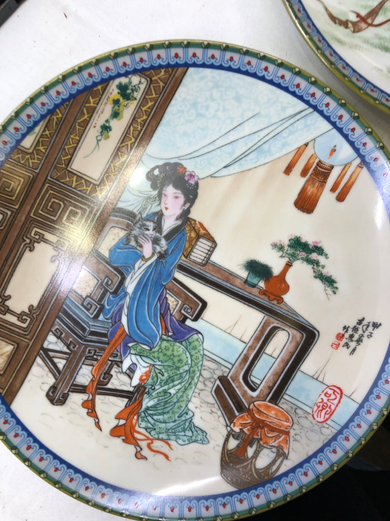 10 ASIAN STYLE PLATES.