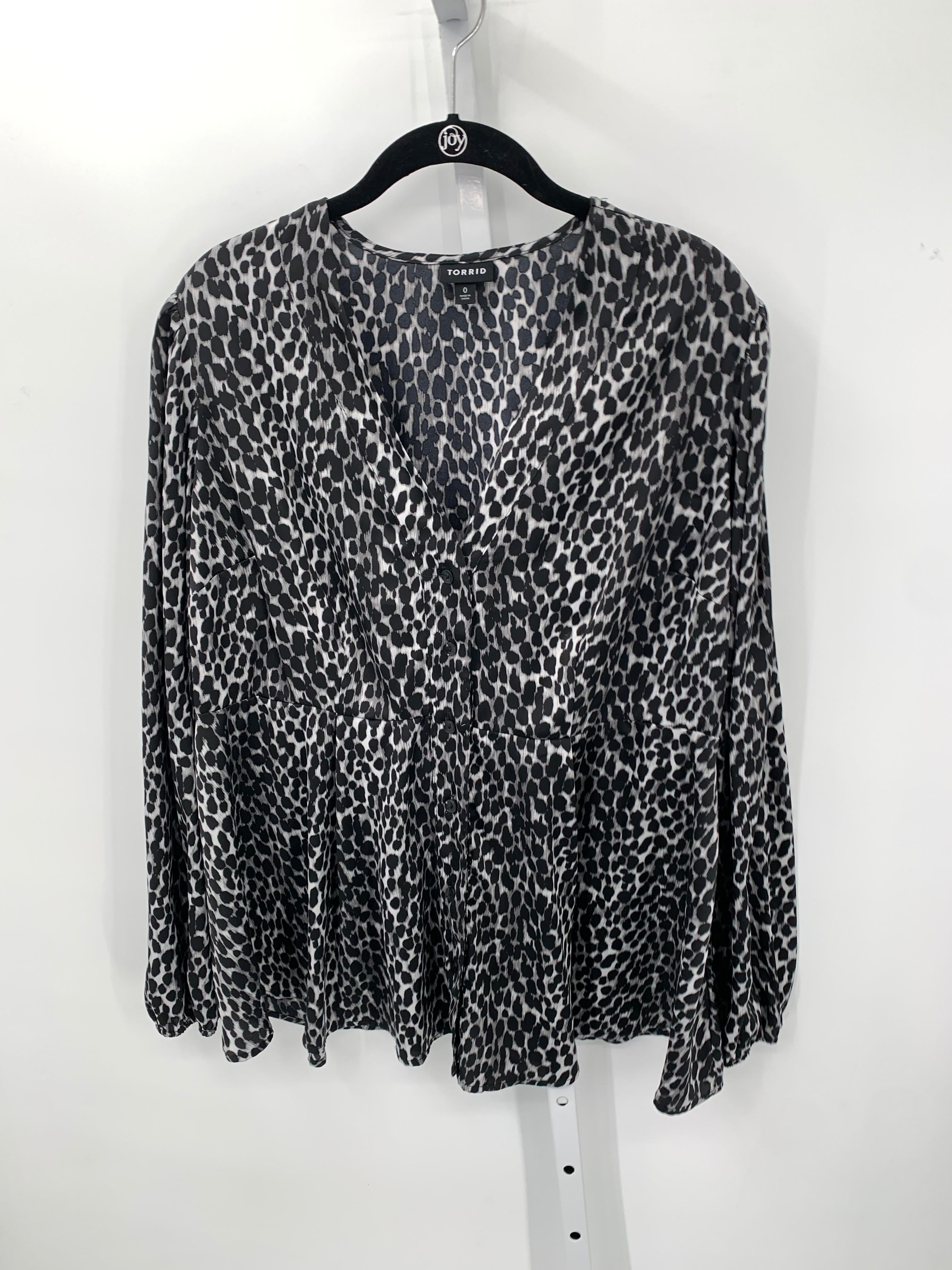 Torrid Size 0X Womens Long Sleeve Shirt