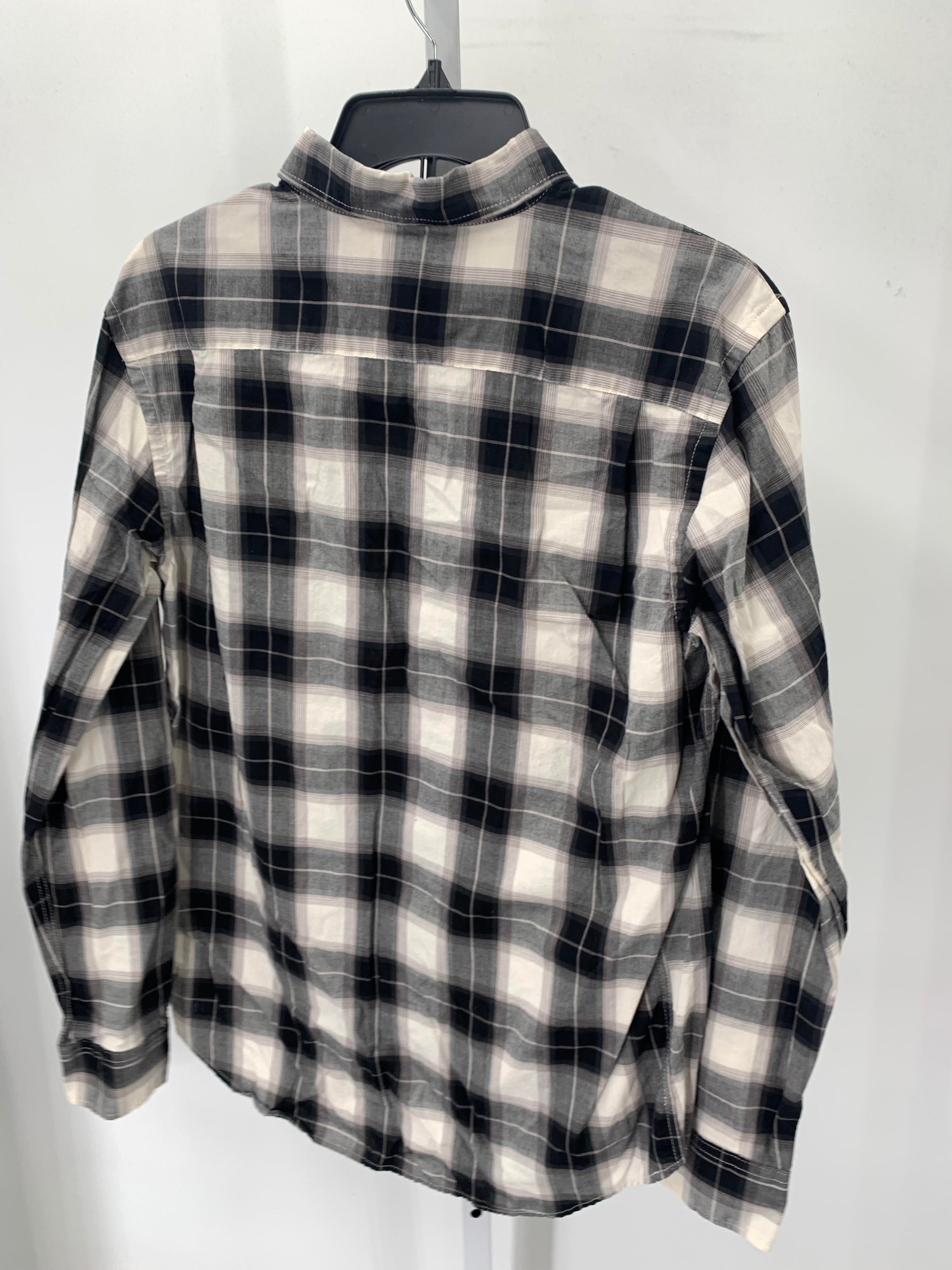 NEW PLAID BTN DOWN